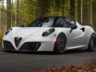 Alfa Romeo 4C (2013)