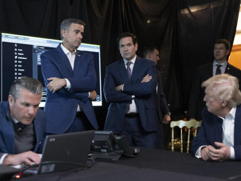 Trump segue il blitz in Venezuela dalla situation room a Mar-a-Lago