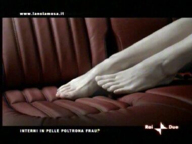 Una MUSA per i piedi di Carla Bruni