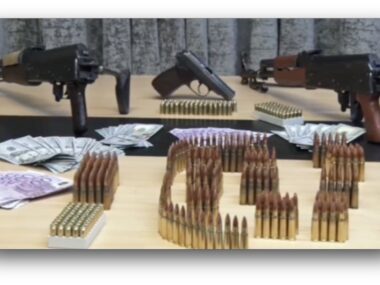 Sequestro armi e arresto mercenari americano-sionisti