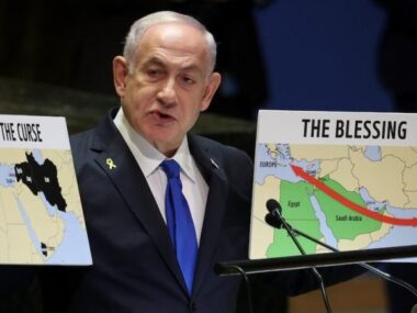 Netanyahu presenta le "Terre di maledizione e terre di benedizione".