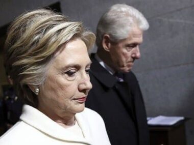 I Clinton e l'oscura campagna elettorale del 2016