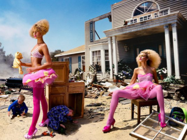 Le modelle sembrano delle "Barbie". - Foto di Lachapelle
