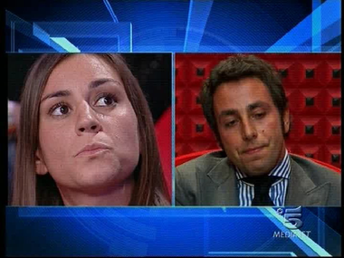 GF8, Roberto e la fidanzata