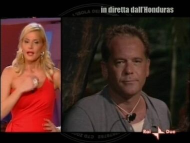 Simona V. e Alessandro C.P.. Immagine in diretta dll'Isola dei Famosi 5 (2007)