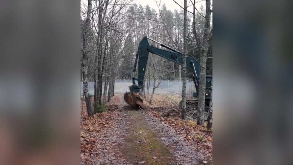 Barriere sicurezza ai confini dei paesi Baltici con Bielorussia e Russia.